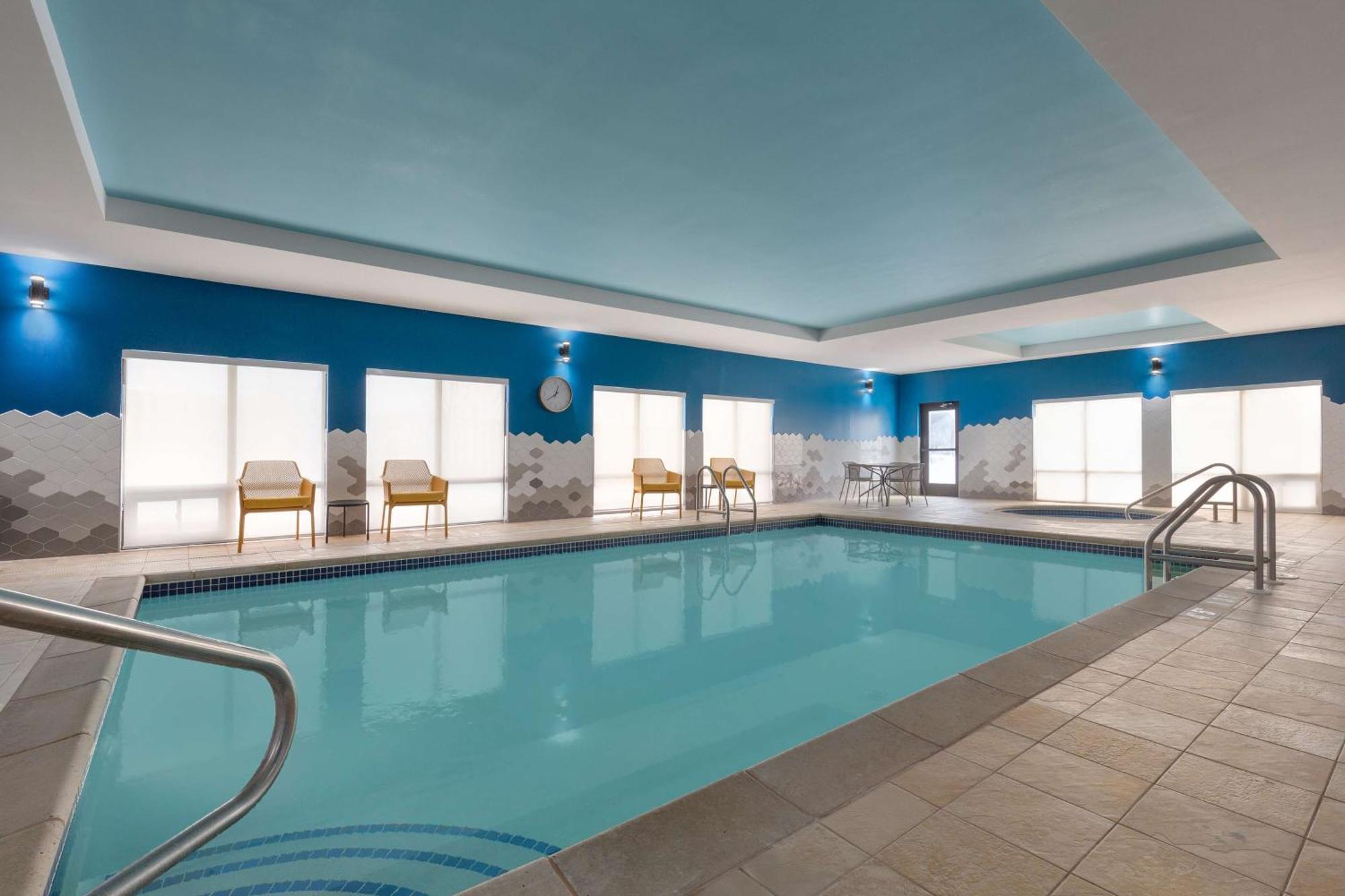 Hampton Inn By Hilton Napanee Greater Napanee Exterior foto